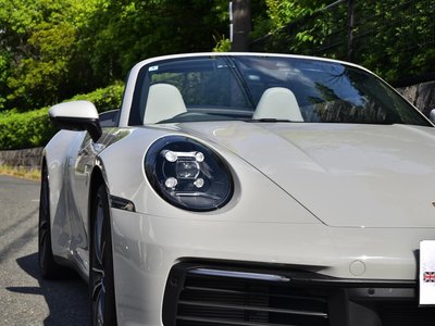 PORSCHE 911 - 6