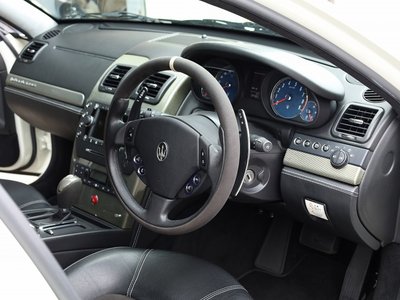 2010 Maserati QUATTROPORTE — миниатюра 30