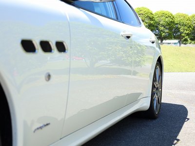2010 Maserati QUATTROPORTE — миниатюра 14