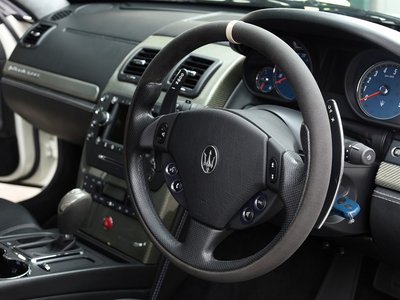 2010 Maserati QUATTROPORTE — миниатюра 32