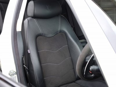 2010 Maserati QUATTROPORTE — миниатюра 35