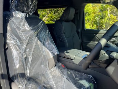TOYOTA ALPHARD - 9