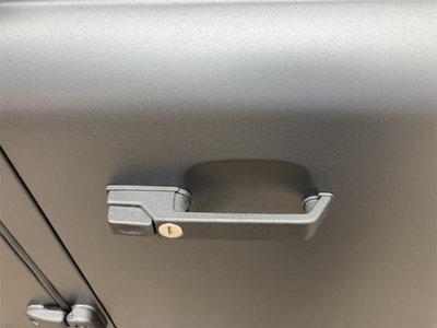2005 LAND Rover DEFENDER 缩略图 14