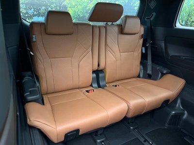 TOYOTA VELLFIRE - 9