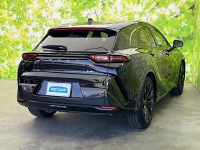 2025 Toyota CROWN SPORT photo 3