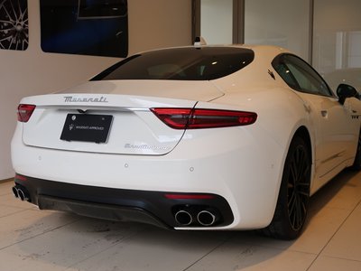 MASERATI GRANTURISMO - 9