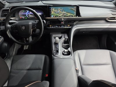 TOYOTA CROWN CROSSOVER - 5