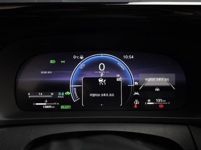 TOYOTA CROWN CROSSOVER - 8