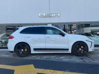 PORSCHE CAYENNE - 4