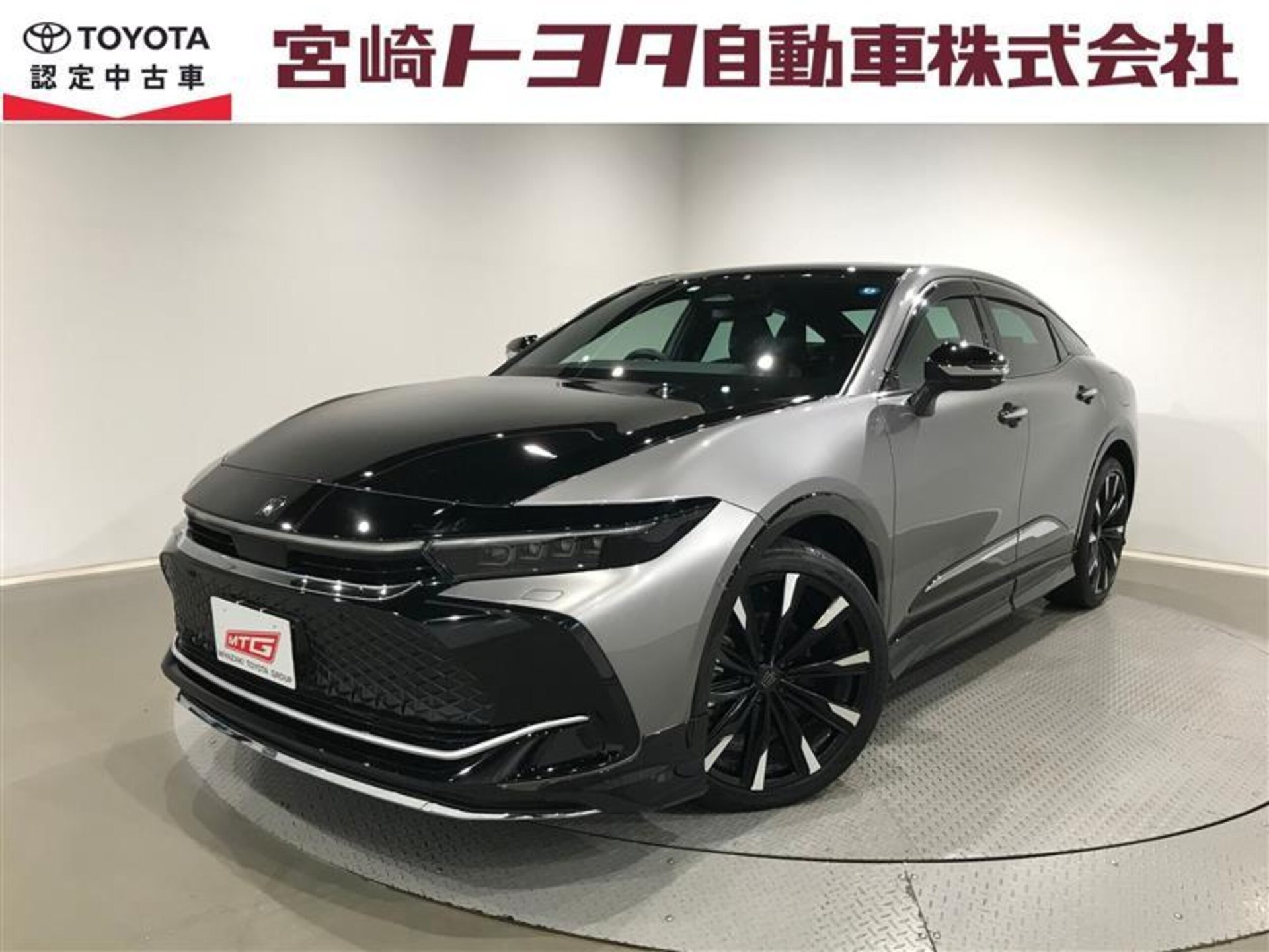 TOYOTA CROWN CROSSOVER - View 1