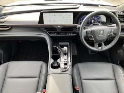 TOYOTA CROWN SPORT - 8