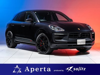 PORSCHE MACAN - 1