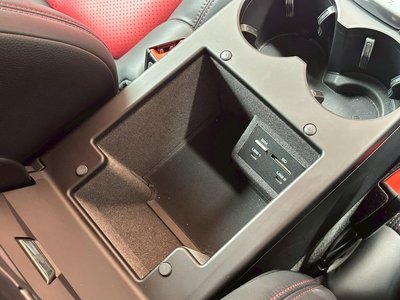 صورة مصغرة 56 لـ 2023 Porsche MACAN
