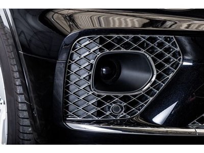 2021 Bentley BENTAYGA — миниатюра 14