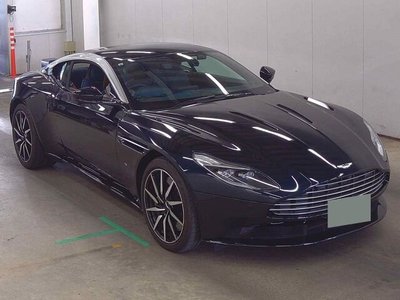 ASTON MARTIN DB11 - 1