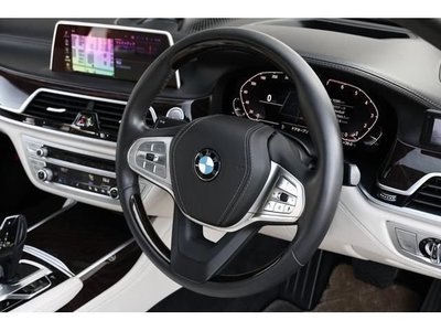 2019 BMW 7 SERIES — фото 6