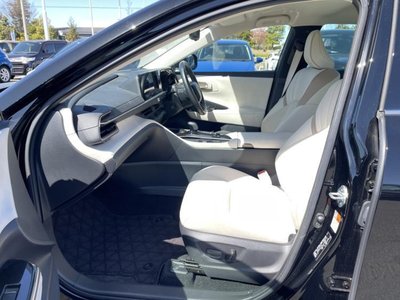 TOYOTA CROWN CROSSOVER - 6