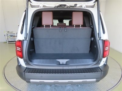 2025 Toyota LAND CRUISER 250 — фото 10