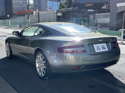 ASTON MARTIN DB9 - 8