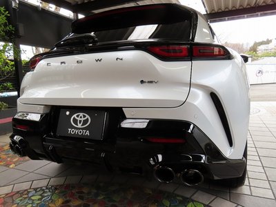 TOYOTA CROWN SPORT - 2