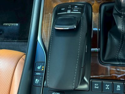 2016 Lexus LX 缩略图 52