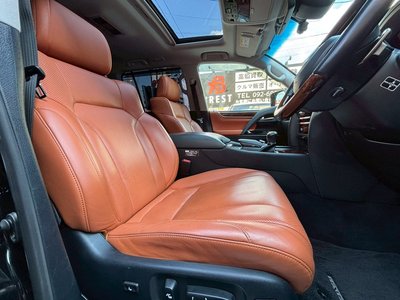2016 Lexus LX 缩略图 16