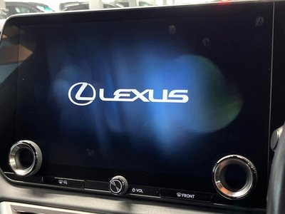 صورة 4 لـ 2024 Lexus RX