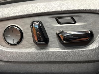صورة مصغرة 27 لـ 2024 Lexus RX