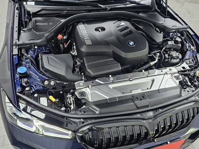 BMW 3 SERIES - 7