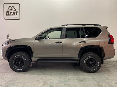 TOYOTA LAND CRUISER PRADO - 2
