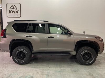 TOYOTA LAND CRUISER PRADO - 7