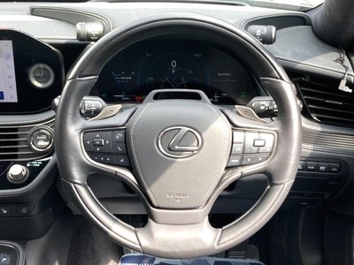 2024 Lexus LS — миниатюра 12