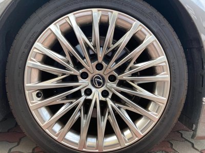 2024 Lexus LS — миниатюра 6