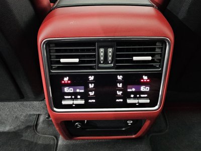 2021 Porsche CAYENNE 缩略图 30