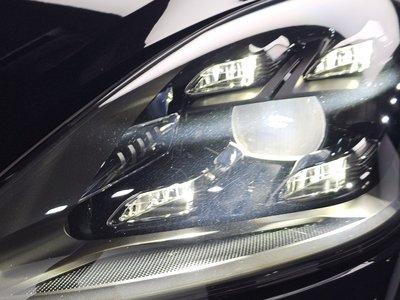 2021 Porsche CAYENNE 照片 9