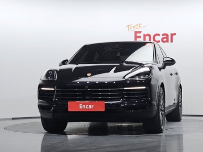 2021 Porsche CAYENNE 照片 2