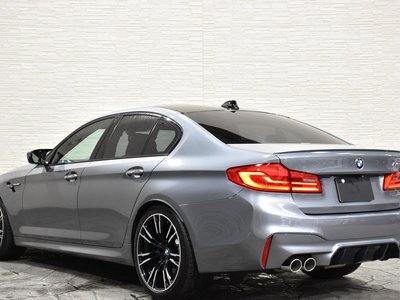 صورة 4 لـ 2020 BMW M5