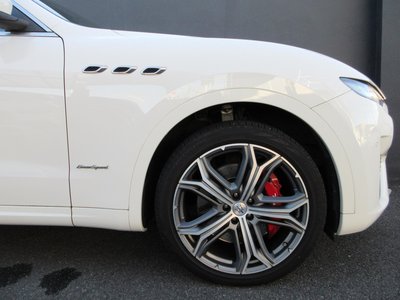 2018 Maserati LEVANTE — фото 11