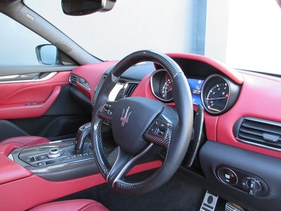 2018 Maserati LEVANTE — фото 16
