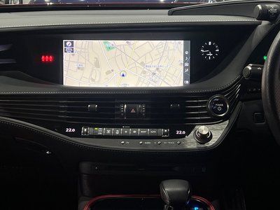 صورة مصغرة 32 لـ 2018 Lexus LS