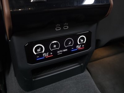 صورة مصغرة 29 لـ 2024 BMW 5 SERIES