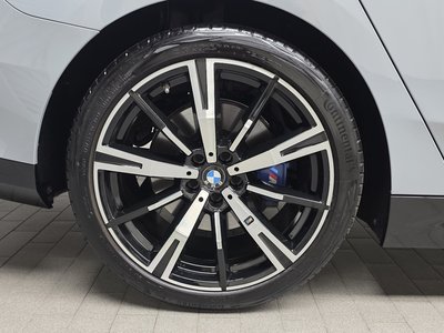 صورة 6 لـ 2024 BMW 5 SERIES