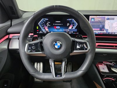 صورة مصغرة 21 لـ 2024 BMW 5 SERIES