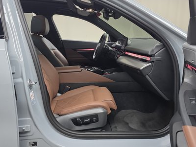 صورة مصغرة 16 لـ 2024 BMW 5 SERIES