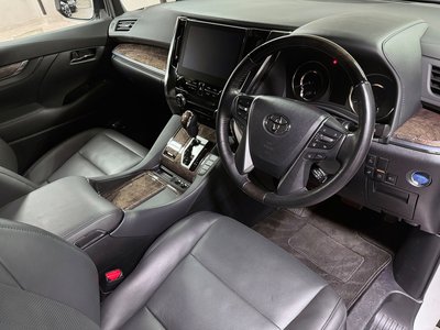 TOYOTA ALPHARD - 7