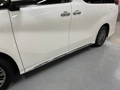 TOYOTA ALPHARD - 4