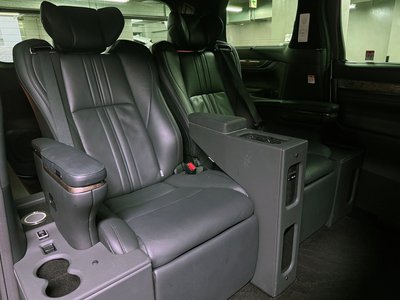 TOYOTA ALPHARD - 10