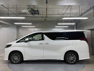 TOYOTA ALPHARD - 2