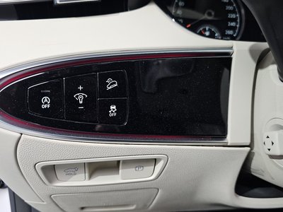 صورة مصغرة 29 لـ 2022 Genesis GV70