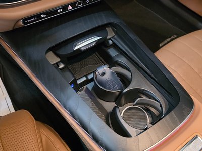 MERCEDES-BENZ E-CLASS - 9